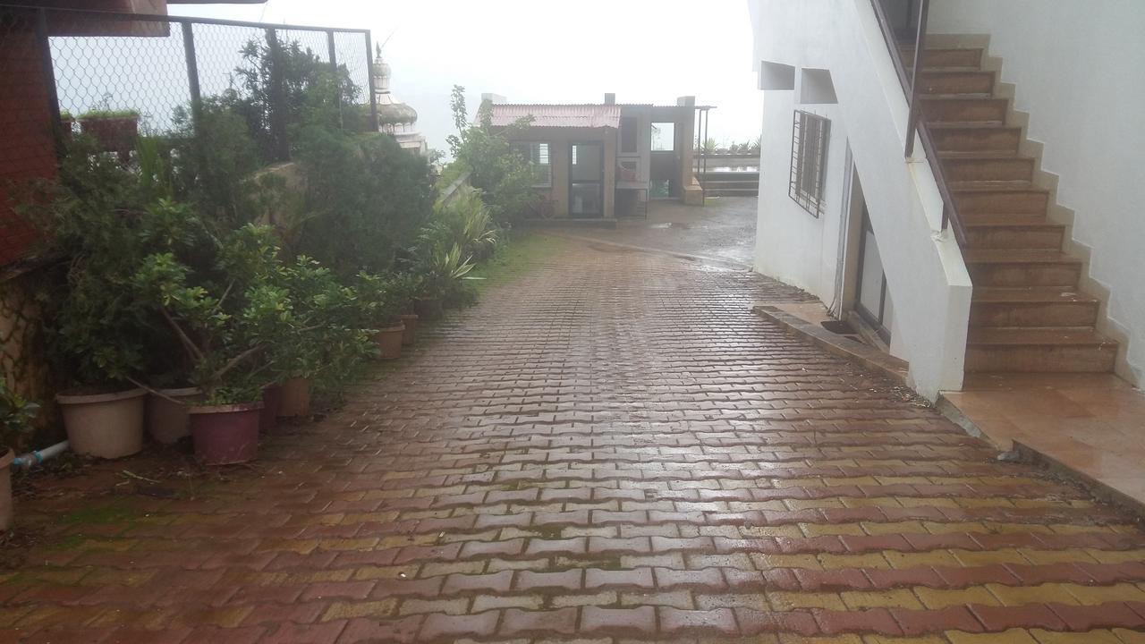 Tranquil Treasure Villa Panchgani Ngoại thất bức ảnh